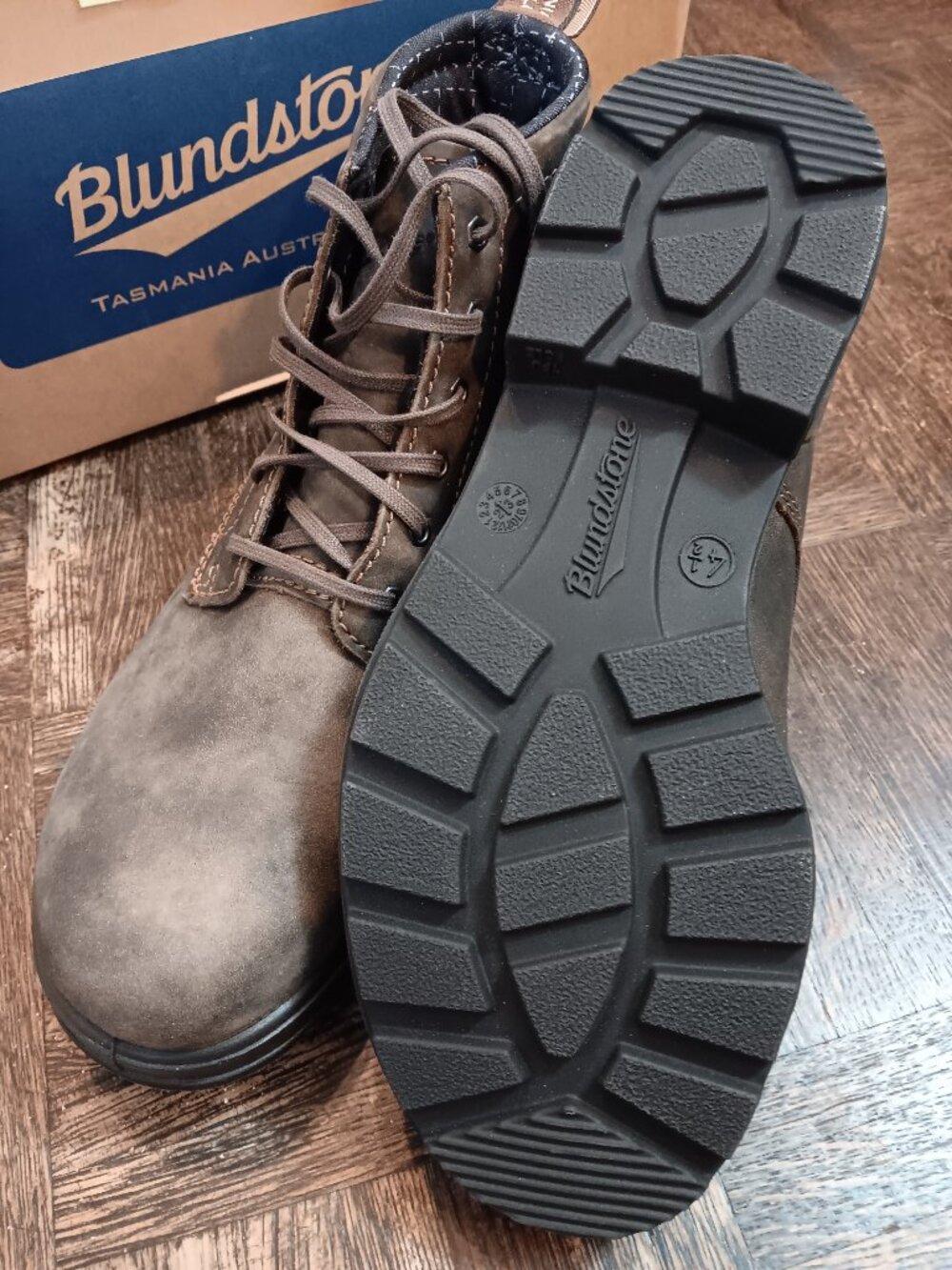 Women's Blundstone 1930 size 4.5AU (7.5 US) Rustic Brown new in box - Picture 6 of 9